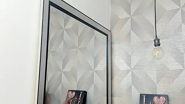 Janna  26 online show from 12, 4, 2026