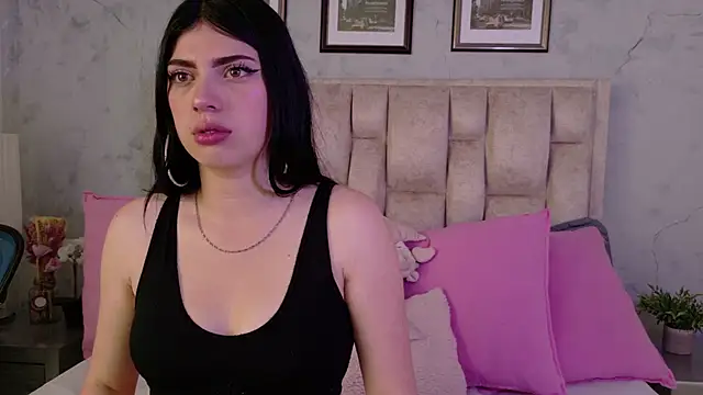 Snapshot of IsabellaRossi chatting on 12, 4, 2026 IsabellaRossi online show from 12, 4, 2026