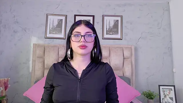 Snapshot of IsabellaRossi chatting on 19, 5, 2026 IsabellaRossi online show from 19, 5, 2026