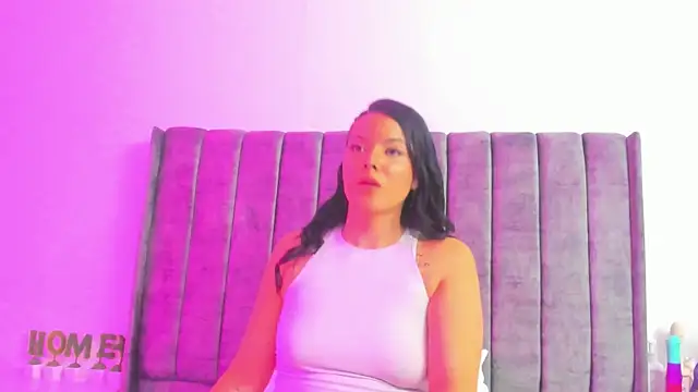 Evelin  thompsson online show from 12, 5, 2026
