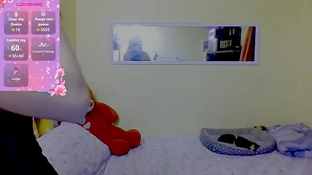 Snapshot of Luna_Moonfang chatting on 31, 5, 2026 Luna Moonfang online show from 31, 5, 2026