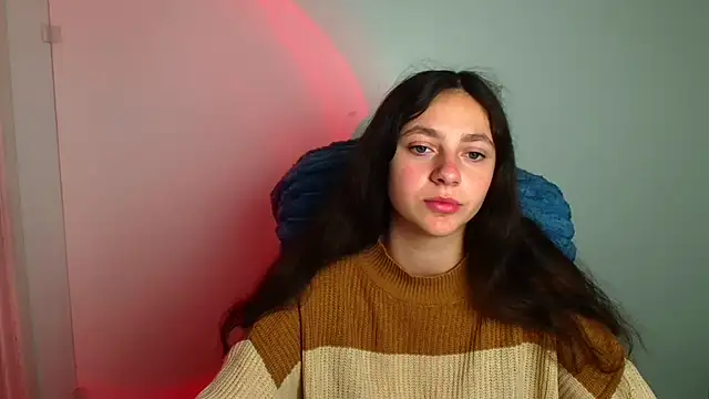 KissMeJulia online show from 11, 5, 2026