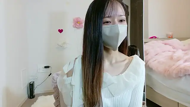 Snapshot of maichan_v chatting on 27, 2, 2026 maichan v online show from 27, 2, 2026