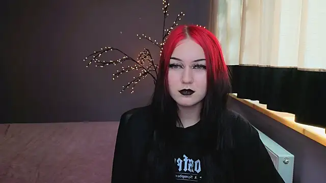 ElizabethVamp online show from 1, 7, 2026