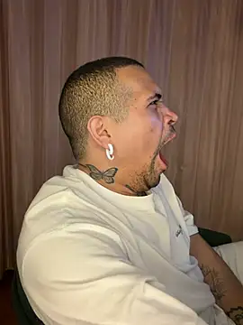 Snapshot of Simone026 chatting on 13, 3, 2026 Simone026 online show from 13, 3, 2026