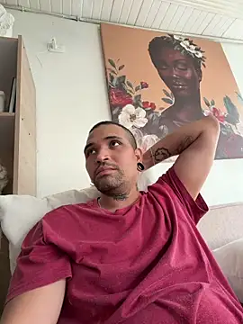 Snapshot of Simone026 chatting on 13, 3, 2026 Simone026 online show from 13, 3, 2026