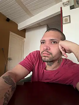 Snapshot of Simone026 chatting on 24, 3, 2026 Simone026 online show from 24, 3, 2026