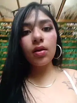 Snapshot of KaileeRoss chatting on 28, 2, 2026 KaileeRoss online show from 28, 2, 2026