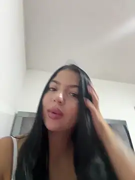 sophievaleryn12 online show from 27, 2, 2026