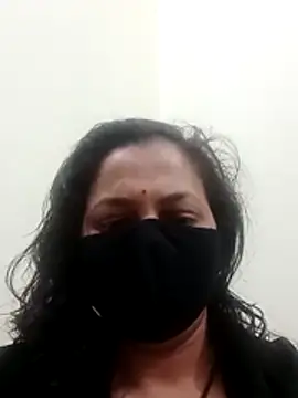 Snapshot of Desi_Heat_Couple chatting on 20, 2, 2026 Desi Heat Couple online show from 20, 2, 2026