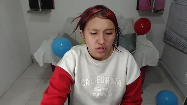 sandyfuckass online show from 18, 6, 2026