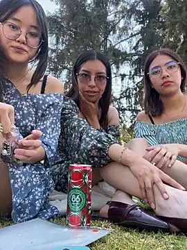 Snapshot of mila699_ chatting on 19, 2, 2026 mila699 online show from 19, 2, 2026