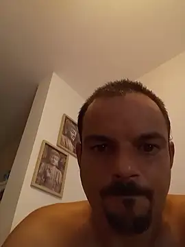 Snapshot of morenitoymorena chatting on 2, 7, 2026 morenitoymorena online show from 2, 7, 2026