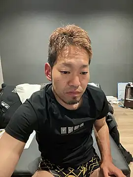 Snapshot of ryuaaaaa chatting on 21, 5, 2026 ryuaaaaa online show from 21, 5, 2026