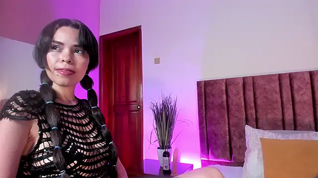 KatrionaNyx online show from 13, 4, 2026