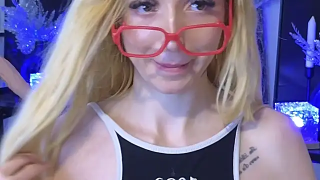 KarmaArms online show from 21, 3, 2026