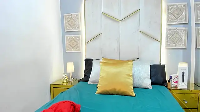 Snapshot of KarinaaCoxx chatting on 24, 2, 2026 KarinaaCoxx online show from 24, 2, 2026