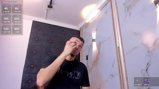 Logan and Reachel online show from 26, 3, 2026