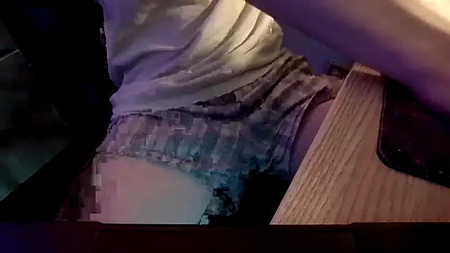 Snapshot of DLcollegeroomatesneedcash chatting on 24, 2, 2026 DLcollegeroomatesneedcash online show from 24, 2, 2026