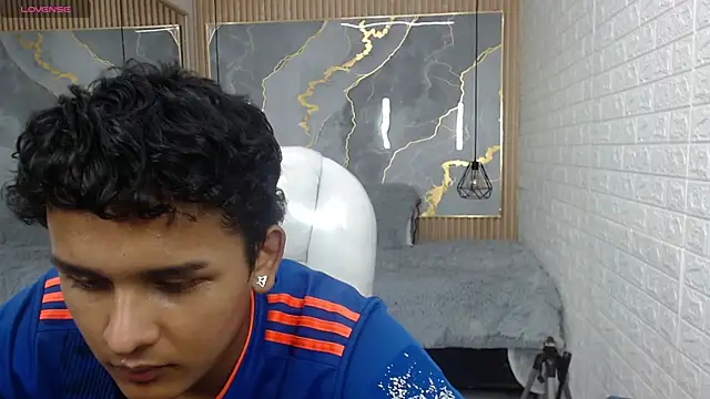 velvet o online show from 2, 3, 2026