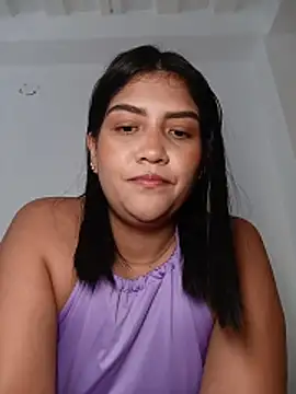 Snapshot of EmiliaVincenzo chatting on 7, 3, 2026 EmiliaVincenzo online show from 7, 3, 2026