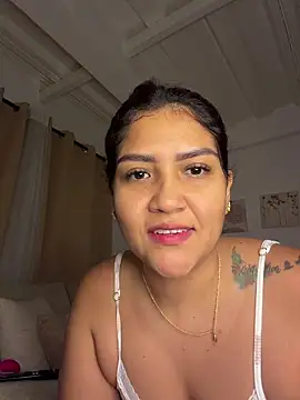 Snapshot of EmiliaVincenzo chatting on 20, 3, 2026 EmiliaVincenzo online show from 20, 3, 2026