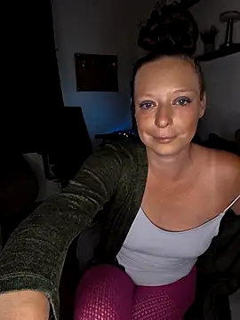 ZaramourXMrX online show from 13, 5, 2026