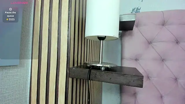 Snapshot of aria__monroe chatting on 27, 2, 2026 aria monroe online show from 27, 2, 2026