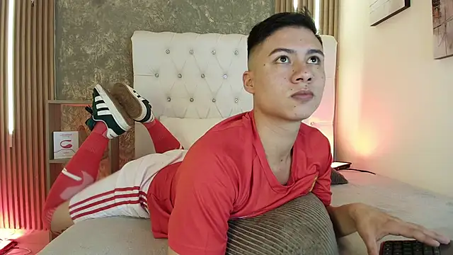 Snapshot of Stiven_Zarek chatting on 29, 3, 2026 Stiven Zarek online show from 29, 3, 2026