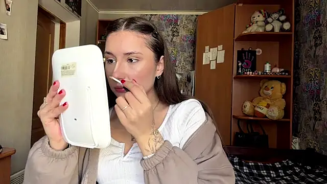 poly princess online show from 15, 4, 2026