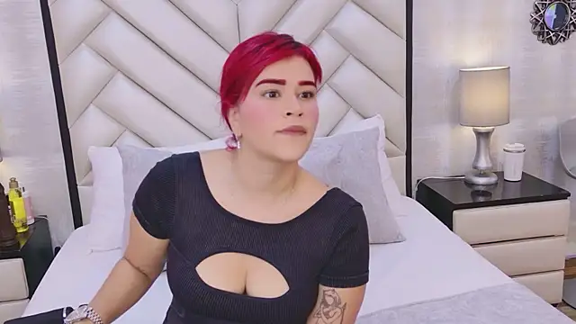 CherryTayloor online show from 17, 4, 2026