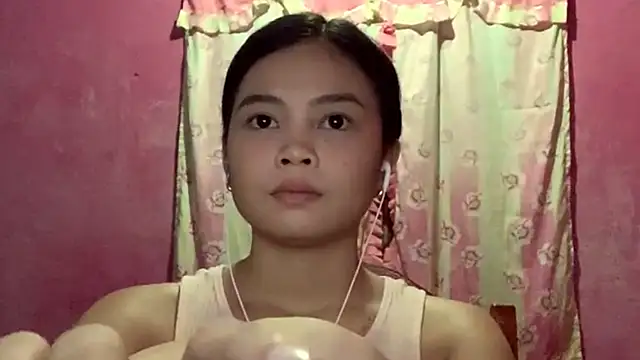 Snapshot of DessertFlower chatting on 2, 3, 2026 DessertFlower online show from 2, 3, 2026