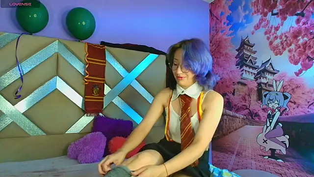 Snapshot of mitsuri_nyx chatting on 17, 4, 2026 mitsuri nyx online show from 17, 4, 2026