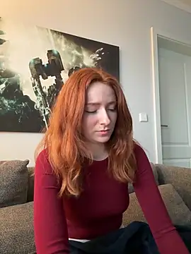 Snapshot of HoneyBunny18 chatting on 21, 2, 2026 HoneyBunny18 online show from 21, 2, 2026