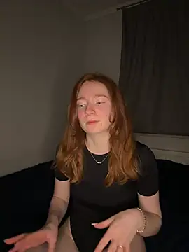 HoneyBunny18 online show from 9, 3, 2026