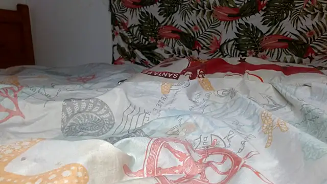 Snapshot of smallvioleta69 chatting on 28, 3, 2026 smallvioleta69 online show from 28, 3, 2026