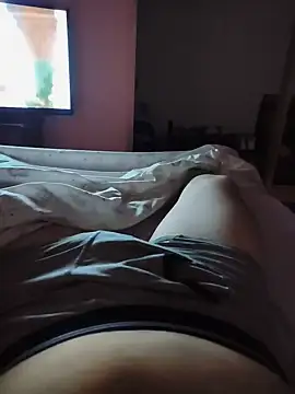traviesoybienrico online show from 4, 8, 2026