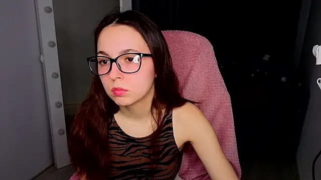 BellaThery online show from 24, 2, 2026