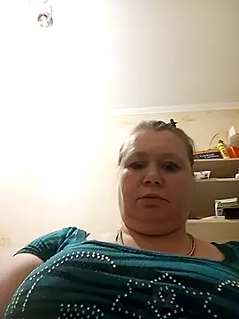 KiraStanton online show from 24, 3, 2026