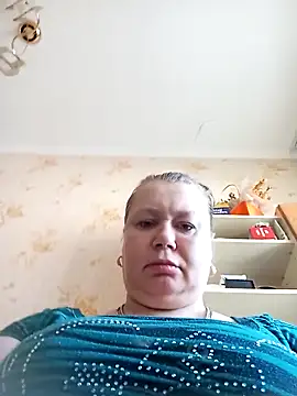 KiraStanton online show from 10, 4, 2026