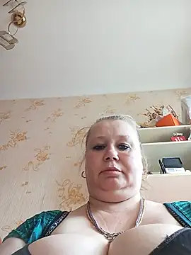 KiraStanton online show from 6, 7, 2026