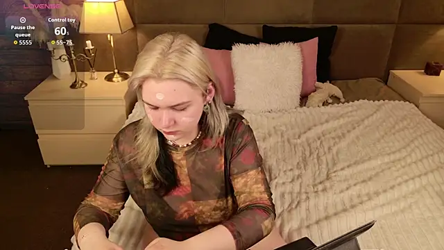 Ivy Marlowe online show from 7, 6, 2026