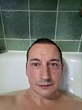 Snapshot of MiloLane chatting on 20, 2, 2026 MiloLane online show from 20, 2, 2026