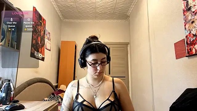 AshlynWabasha online show from 19, 3, 2026