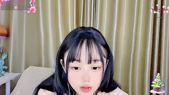 okyssa online show from 12, 6, 2026