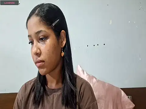 Snapshot of ShawntaOsornio chatting on 23, 2, 2026 ShawntaOsornio online show from 23, 2, 2026