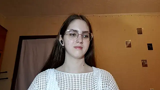 Snapshot of Katelemon chatting on 12, 4, 2026 Katelemon online show from 12, 4, 2026