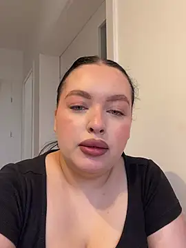 Snapshot of ElisonFox_ chatting on 21, 2, 2026 ElisonFox online show from 21, 2, 2026