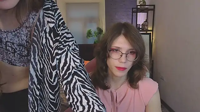 Snapshot of ZoriaLovesLuna chatting on 26, 3, 2026 ZoriaLovesLuna online show from 26, 3, 2026