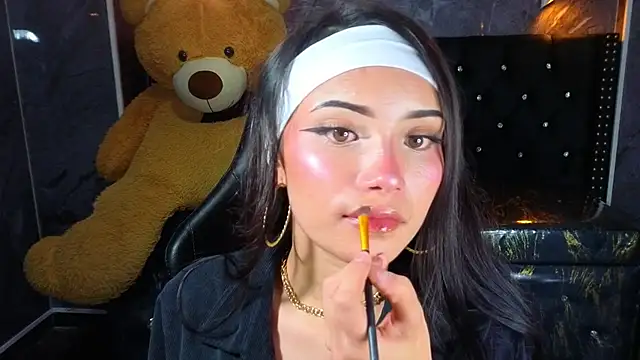 Snapshot of Daphne_nicole_b chatting on 10, 3, 2026 Daphne nicole b online show from 10, 3, 2026